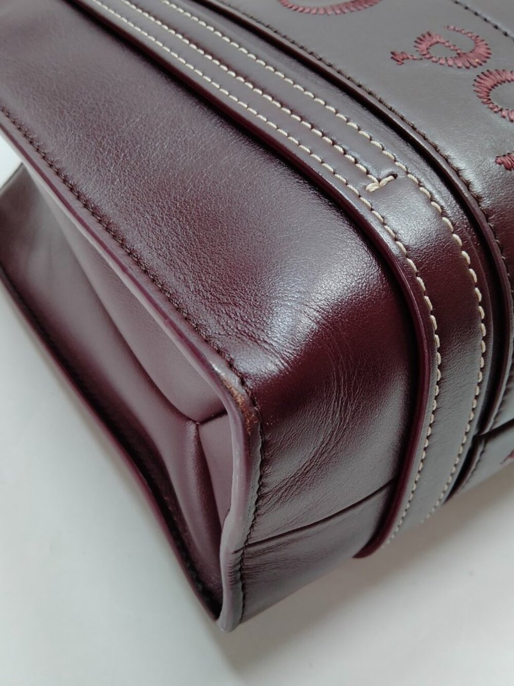 Chloé Small Woody Leather Tote Bag in Burgundy / Plum - Picture 7 of 10